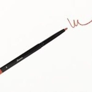 Doucce - Lip Definer Twist 491